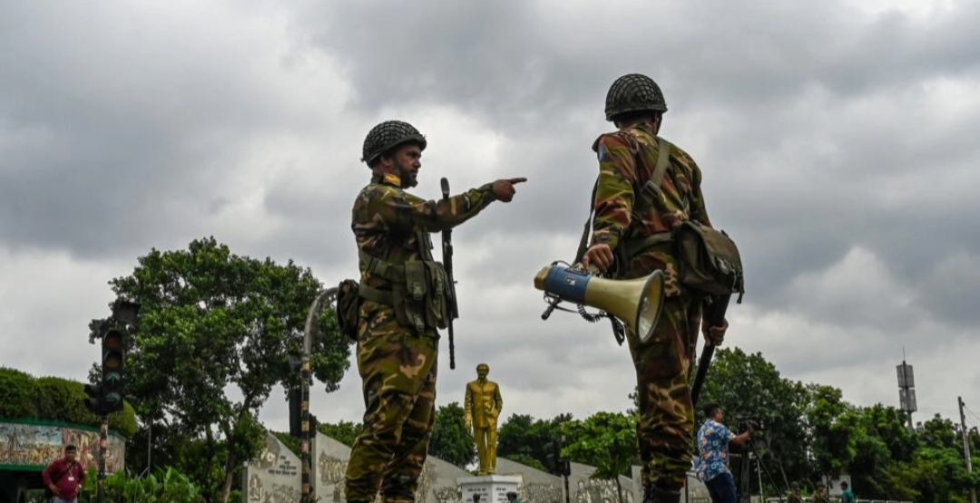 اصابة شخص خلال اطلاق شرطة بنغلادش الرصاص الحي على المتظاهرين في دكا