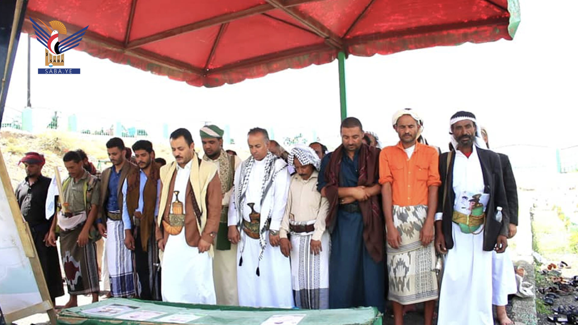 تعز.. تشييع جثمان الشهيد ناصر المقدشي في مديرية التعزية