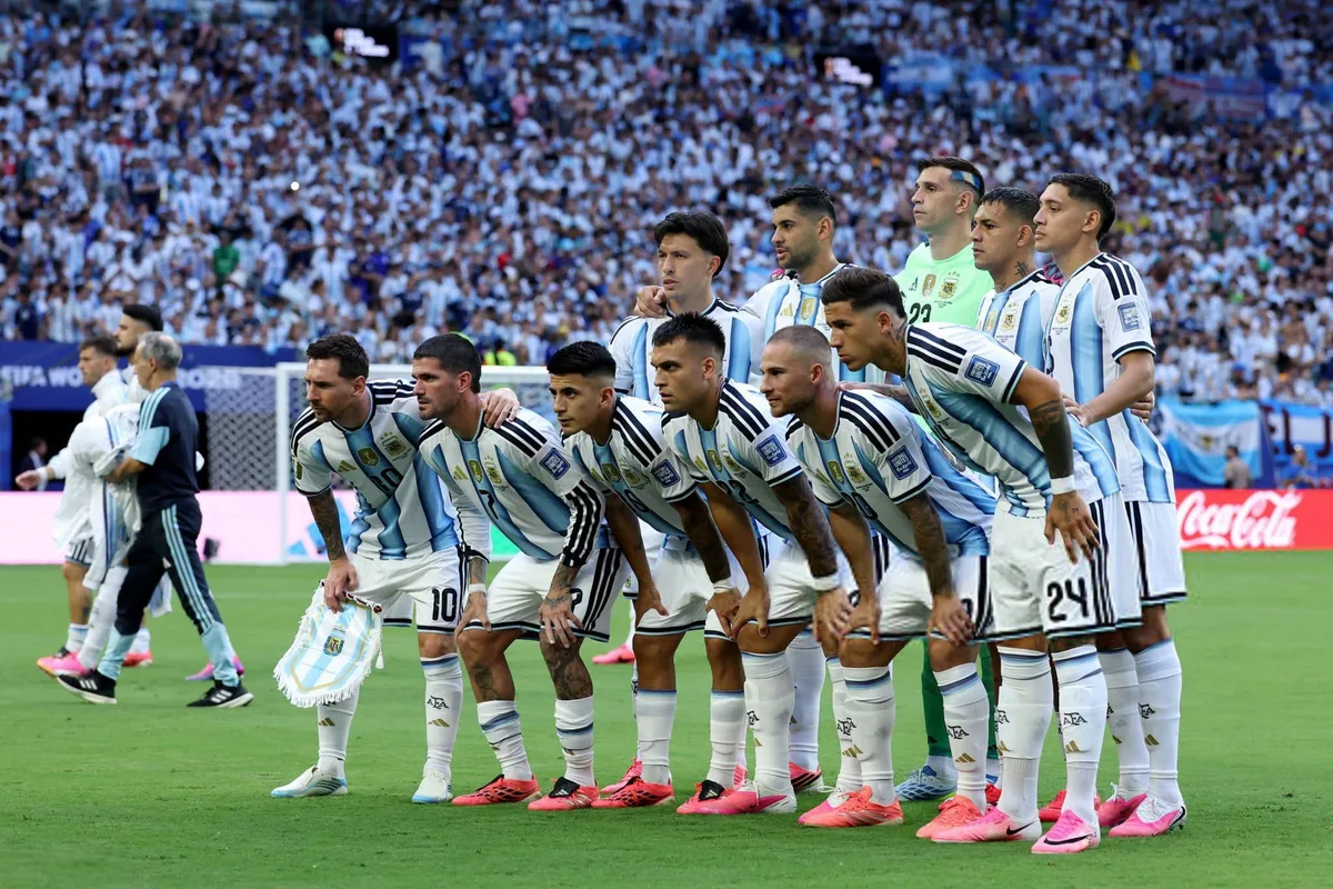 الفيفا يفرض عقوبات على منتخب الأرجنتين بسبب أحداث كأس العالم 2026