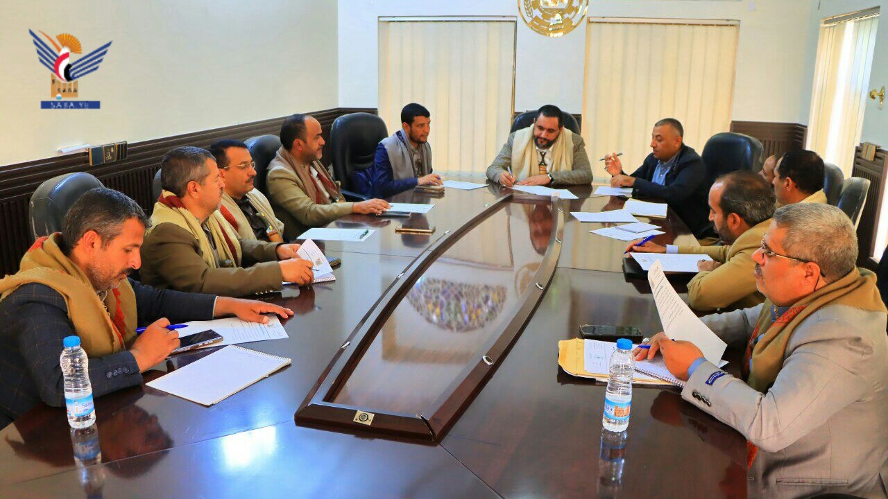 لجنة التمكين الاقتصادي بصنعاء تقر برنامج التأهيل ومعايير اختيار كوادر​​ المشاريع​