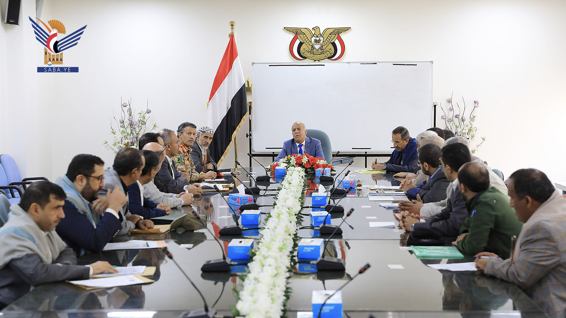 مجلس الوزراء يشيد بالتطور الذي تشهده القوات المسلحة وصمود شعبنا في مواجهة العدوان الأمريكي