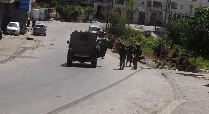 قوات العدو الإسرائيلي تواصل اعتداءاتها على الفلسطينيين في الضفة الغربية 