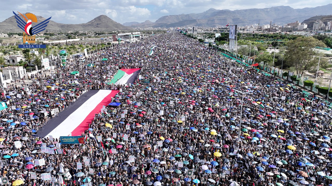 المسيرات الشعبية تُحبط مؤامرات "التطبيع" على غزة