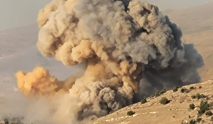 العدو الإسرائيلي يستهدف أطراف بلدة في جنوب لبنان بقذيفة مدفعية ورشقات رشاشة