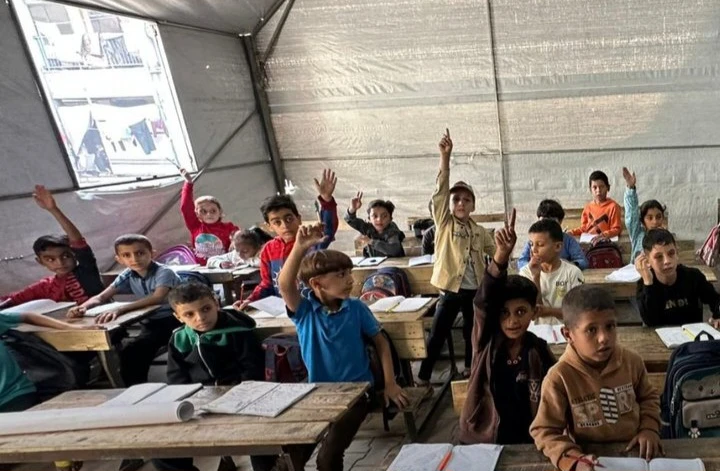 "أونروا”: استهداف المدارس يهدد مستقبل أطفال فلسطين وحرمانهم من التعلم غير قانوني