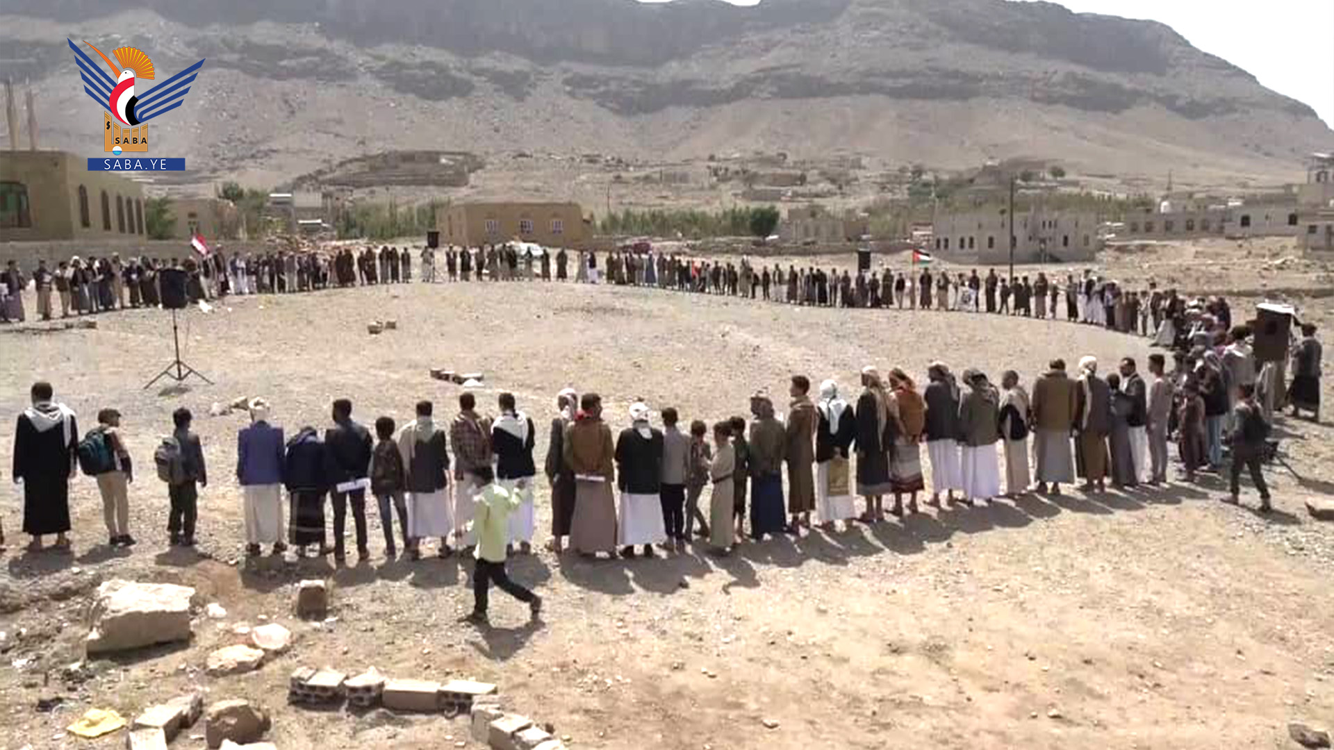 وقفة قبلية بعزلة وعلان ببلاد الروس إسنادًا للشعب الفلسطيني