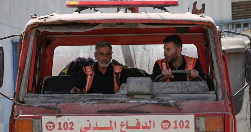 الدفاع المدني بغزة: جريمة الإبادة التي طالت كل بيت وأسرة لن تنال من عزيمتنا