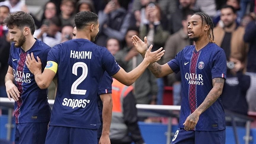 باريس سان جيرمان يتعادل أمام مضيفه ليل بهدف لمثله في الدوري الفرنسي