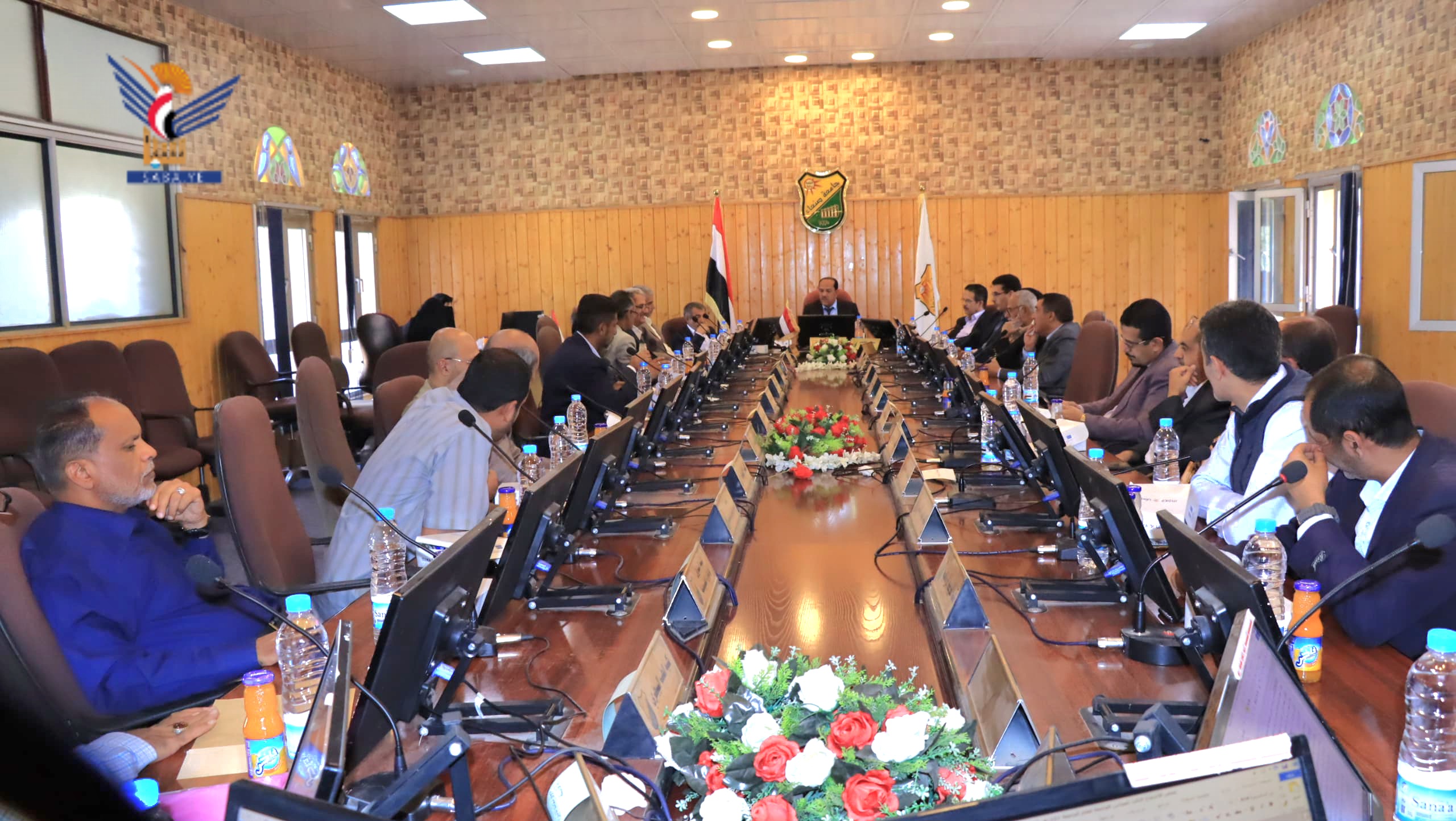 مجلس جامعة صنعاء يخصص ست جوائز مالية سنوية للنشر في مجلات الجامعة