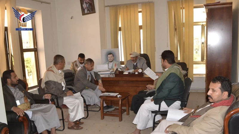 مناقشة جوانب العمل المشتركة بين فرع هيئة الأراضي ومكتب الأشغال بمحافظة صنعاء