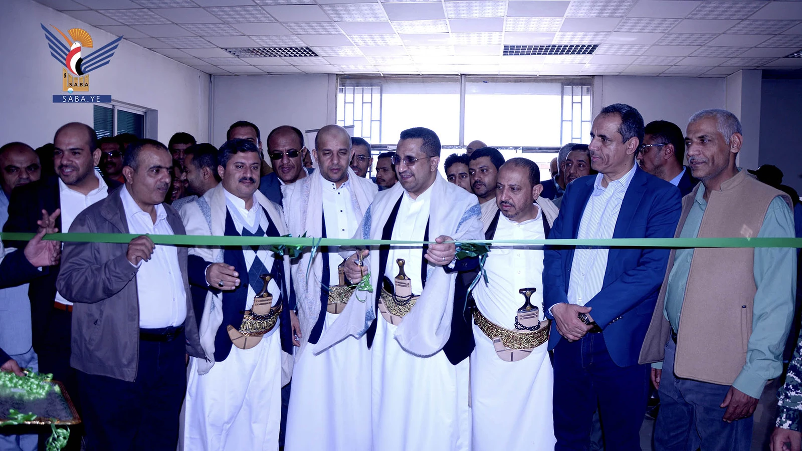 وزير الاتصالات يفتتح معرض شهداء موظفي قطاع الاتصالات والبريد