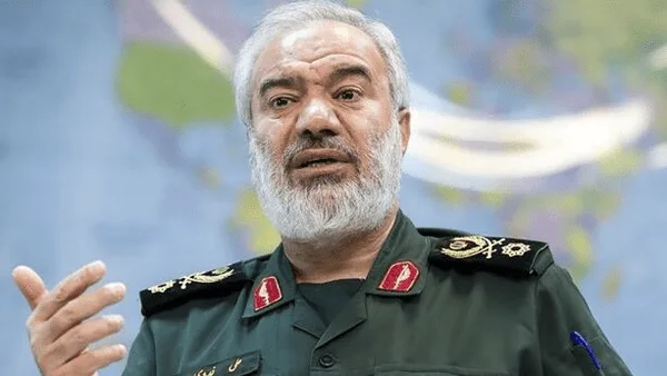 العميد فدوي: القوات الأمريكية ابتعدت أكثر من ألف كيلومتر عن حدود إيران