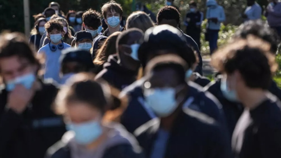 بعد تفشي المرض في بريطانيا.. فرنسا تعلن أول حالة وفاة بمرض التهاب السحايا 