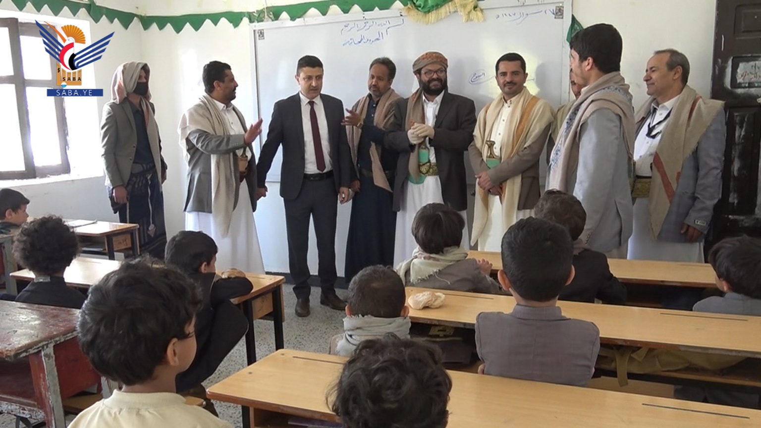 شيبان والدعيس يتفقدان أنشطة الدورات الصيفية بأمانة العاصمة