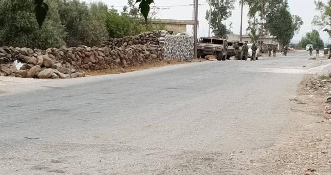 سوريا.. قوات العدو الإسرائيلي تتوغل في ريف القنيطرة وتجرف أراضٍ وتنصب حاجزا