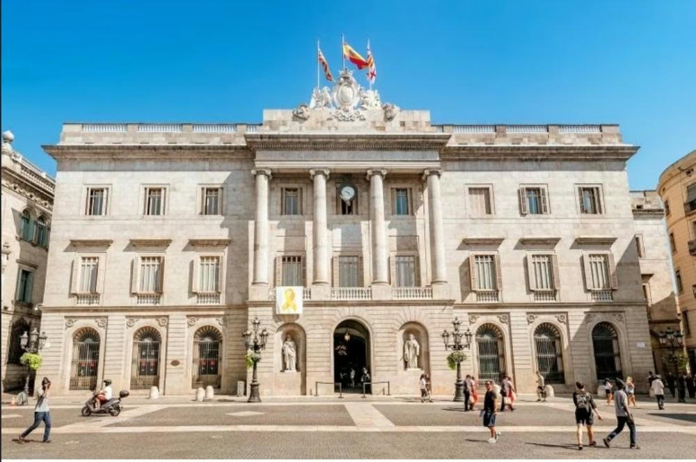 حركة المجاهدين تثمن قرار بلدية برشلونة قطع العلاقات المؤسسية مع الكيان الصهيوني