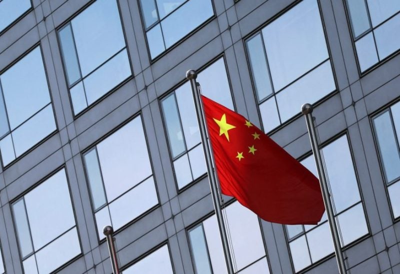 الصين تفرض رسوما جمركية إضافية على بعض المنتجات الكندية