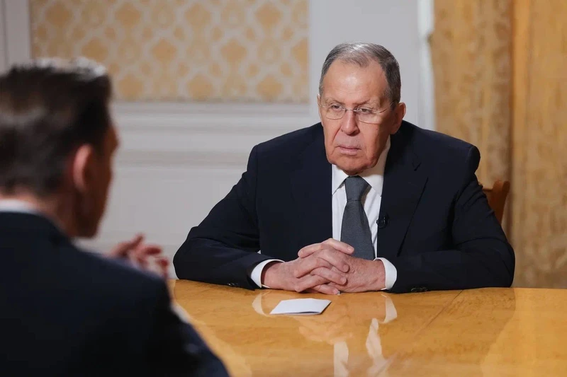 لافروف: العالم يشهد تحوّلًا تاريخيًا نحو نظام دولي متعدد الأقطاب