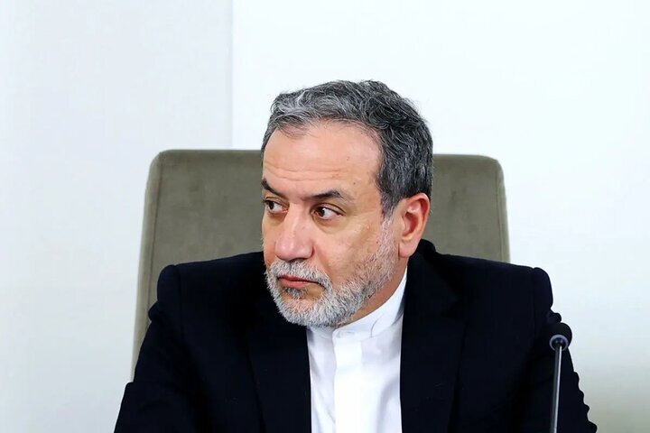 عراقجي: تقدم في المفاوضات الإيرانية العُمانية بشأن مستقبل مضيق هرمز