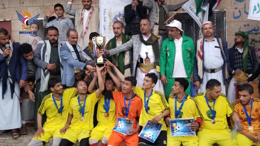 تتويج أبطال بطولات المولد النبوي لكرة القدم في مديريات إب