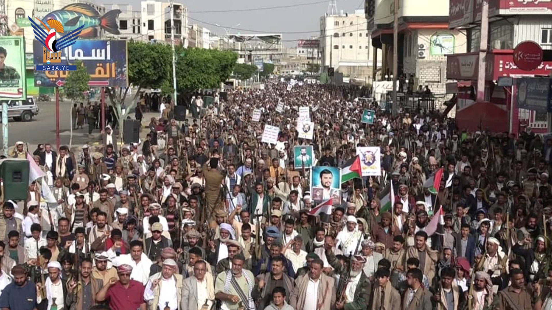 مسيرات حاشدة في البيضاء تحت شعار "لا أمن للكيان.. وغزة والأقصى تحت العدوان"