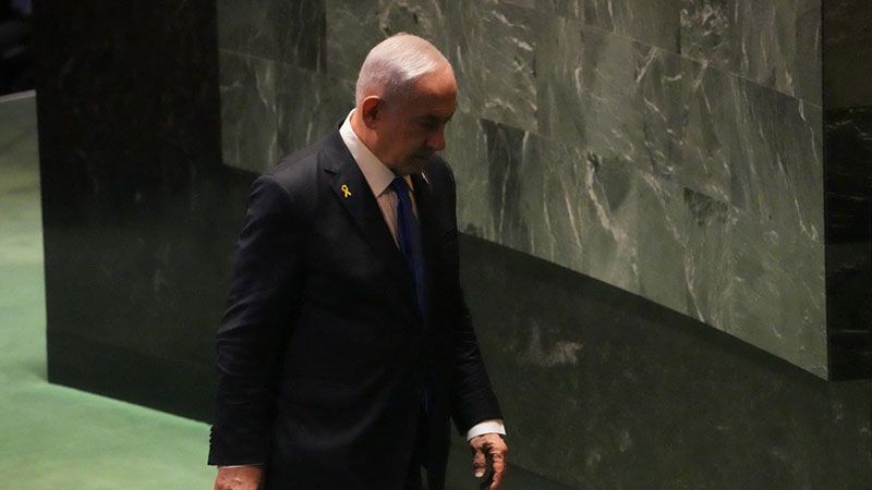 صحيفة "هآرتس" الصهيونية: "إسرائيل" تتعفن داخليًا