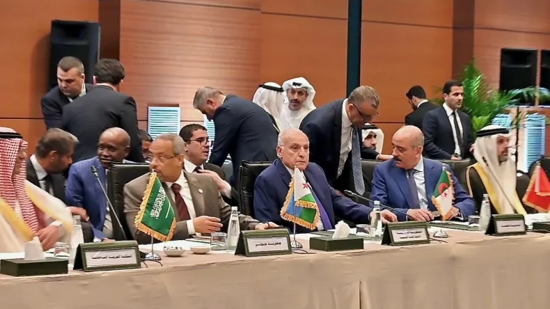 وزراء الخارجية العرب يدينون العدوان الصهيوني على إيران