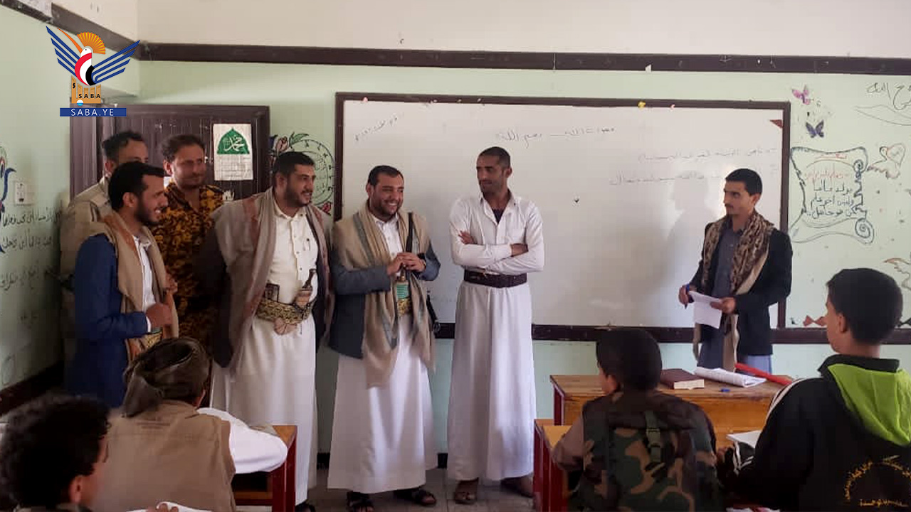 تفقد الدورات الصيفية في مدرسة النفس الزكيَّة بمديرية الوحدة في أمانة العاصمة