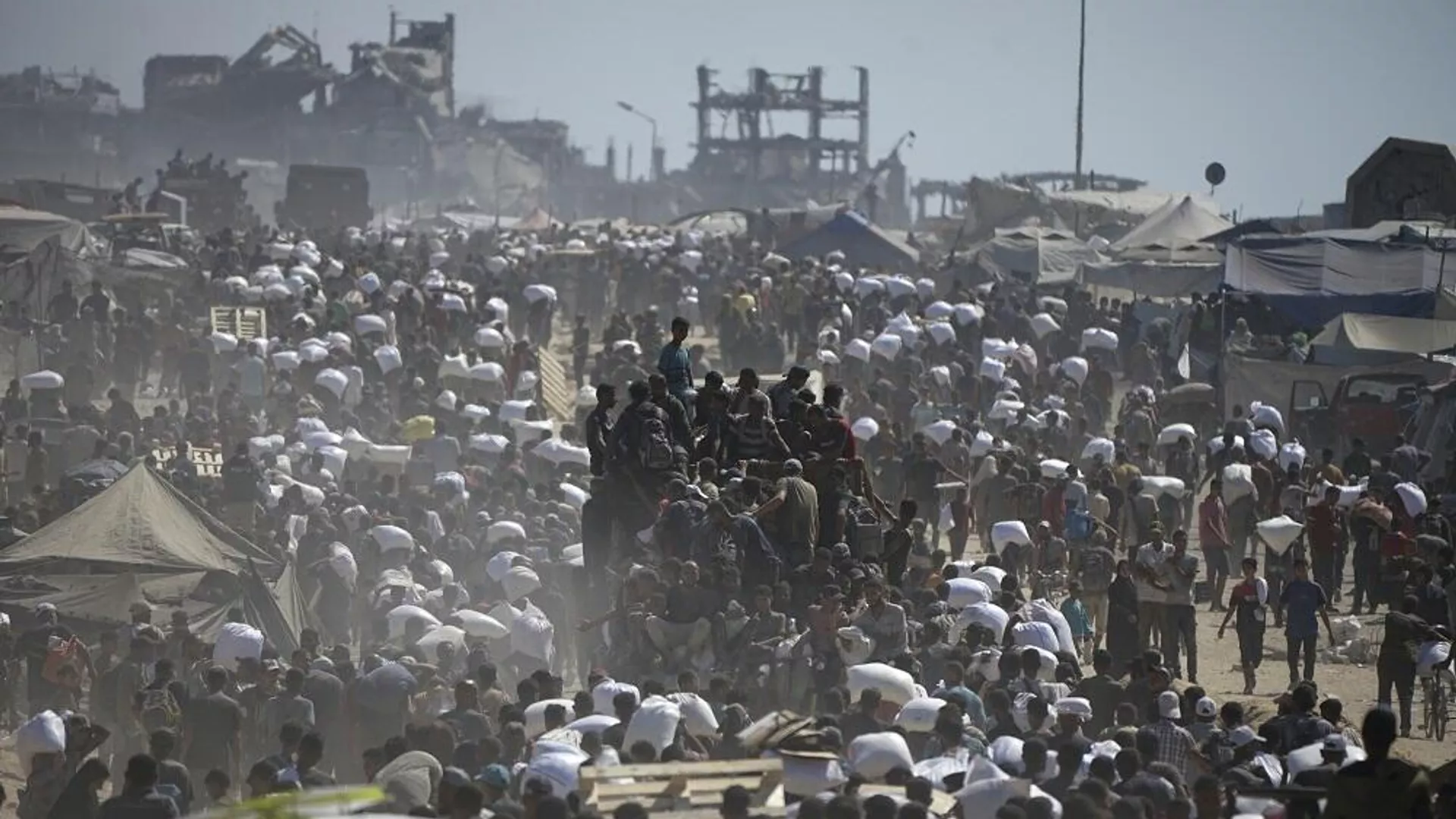 وزيرة الخارجية البريطانية: المجتمع الدولي يقترب من اتفاق سلام يضع حدا لأزمة غزة