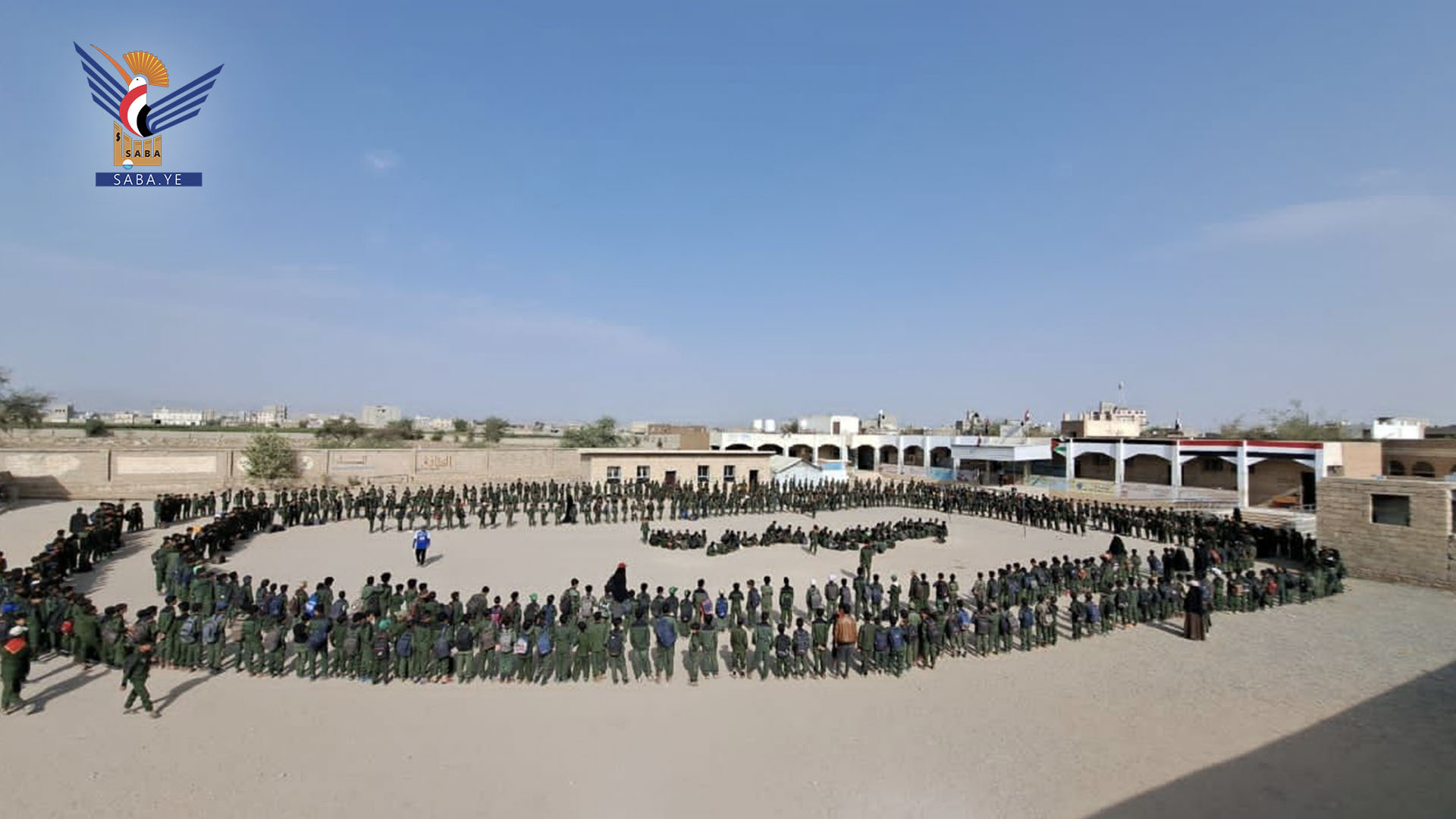 وقفات طلابية في أمانة العاصمة نصرة لغزة وتنديداً بجريمة التجويع والإبادة