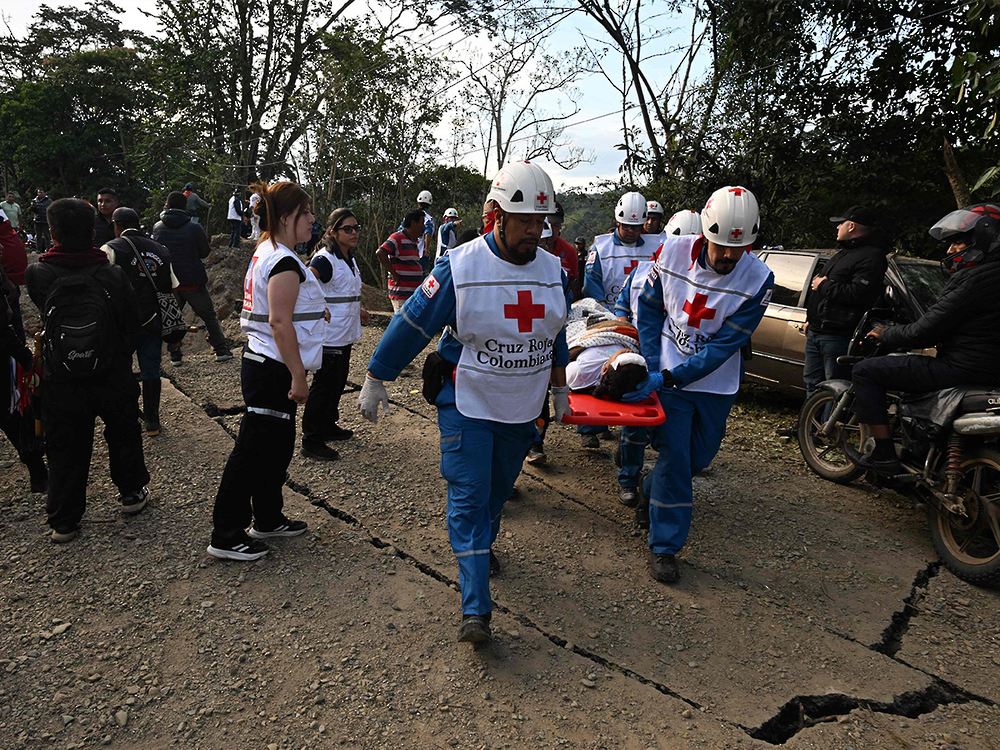 ارتفاع عدد ضحايا التفجيرات في كولومبيا إلى 19 قتيلاً و38 مصابًا    