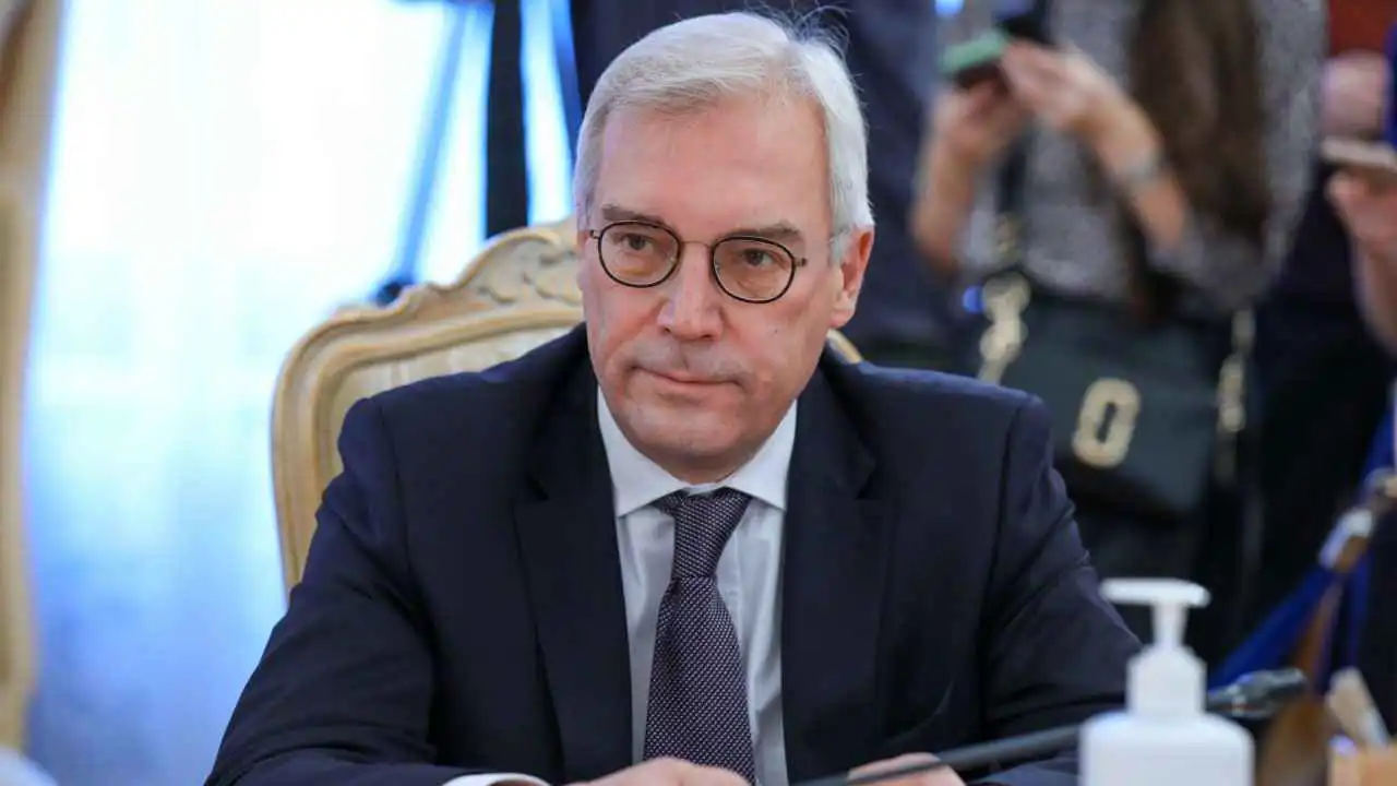 غروشكو يؤكد ضرورة تقليص القدرات العسكرية لكييف في ظل خطط انضمامها للاتحاد الأوروبي