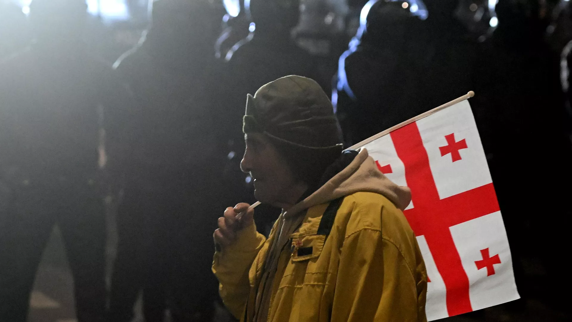 رئيس وزراء جورجيا يتهم المعارضة بالسعي لأحداث "ميدان" جديدة في البلاد