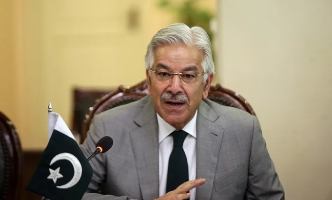 وزير الدفاع الباكستاني يحذر: التوغل العسكري الهندي وشيك