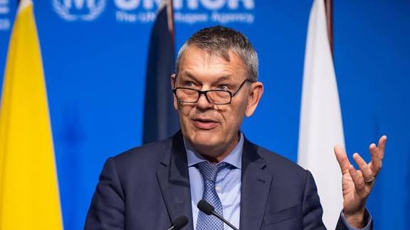 لازاريني: تسريع تجريد الفلسطينيين وتوسيع المستوطنات "الإسرائيلية" يهددان الاستقرار والسلام