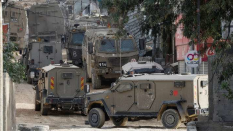 قوات العدو الصهيوني تنسحب من بلدة طمون بعد ستة أيام من العدوان