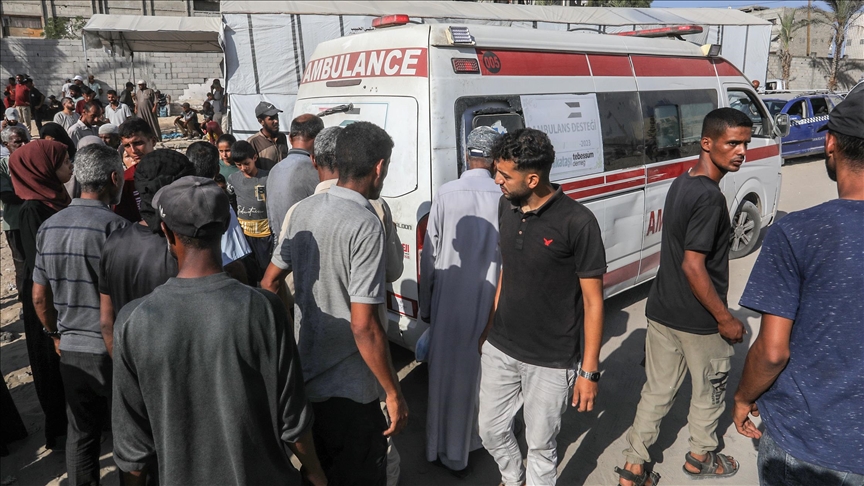 الصحة العالمية: استهداف "إسرائيل" لمقر الهلال الأحمر في غزة "مروع"