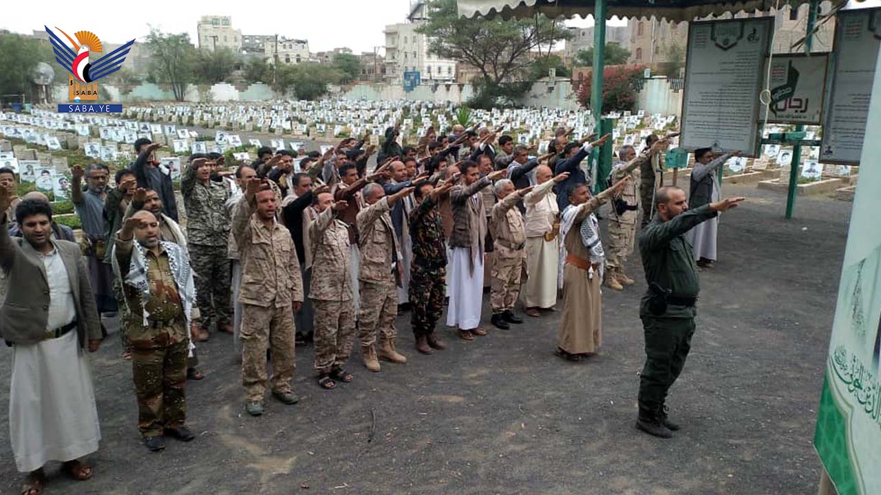 أمانة العاصمة.. مسير شعبي في مديرية الثورة نصرة لغزة