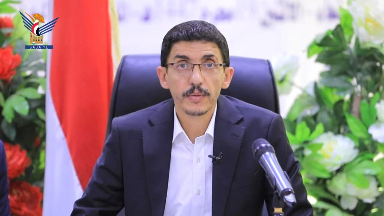 وزير التربية والتعليم والبحث العلمي يعزي الرئيس المشاط في وفاة والدته