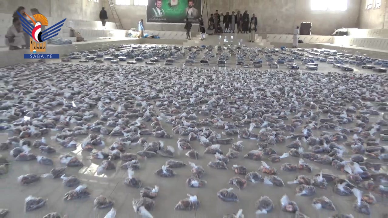  صنعاء ..قافلة عيدية من أبناء بني حشيش للمرابطين في الجبهات