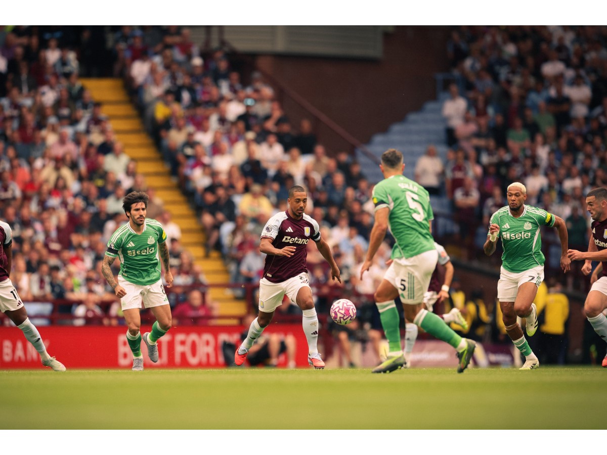 تعادل أستون فيلا ونيوكاسل سلبيا في الجولة الأولى للدوري الإنجليزي تعادل أستون فيلا ونيوكاسل سلبيا في الجولة الأولى للدوري الإنجليزي