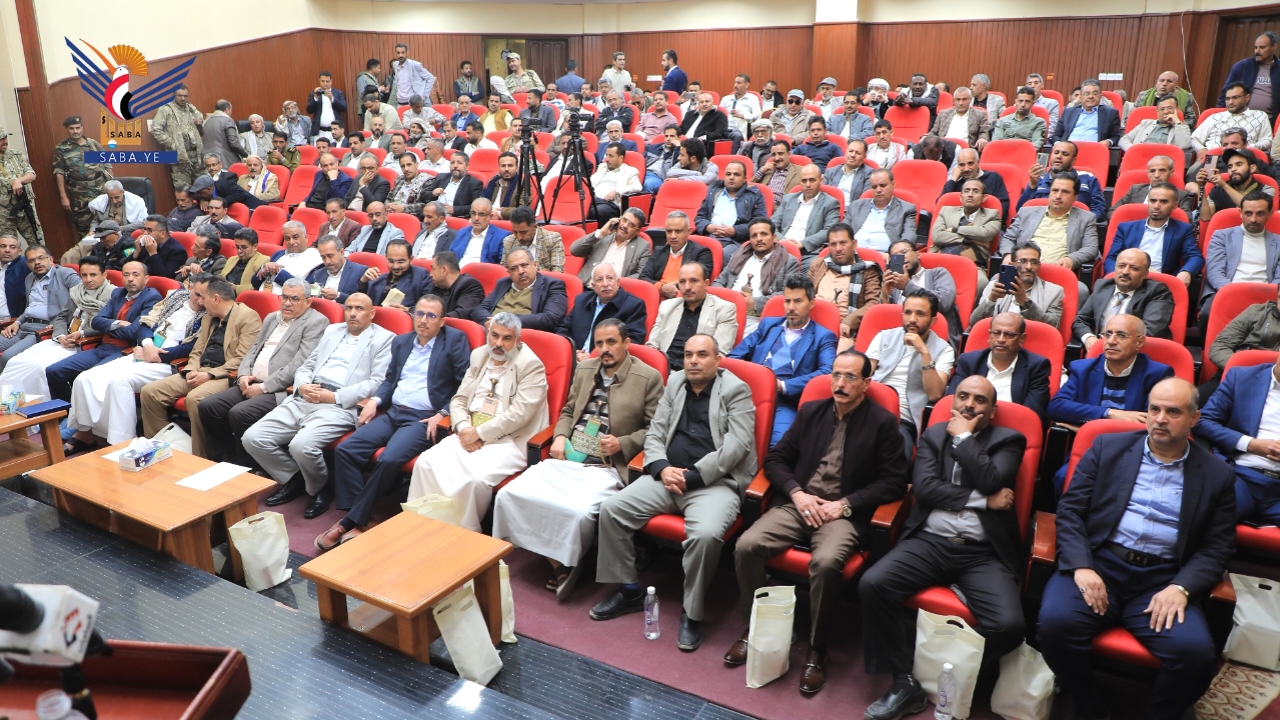 وزارة المالية ومصلحة الضرائب والجمارك تُحييان الذكرى السنوية للشهيد الرئيس الصماد