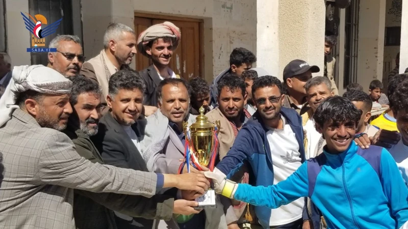 محضر والعابسية والبخيتي أبطال كروية المدارس بمديرية الحداء في ذمار