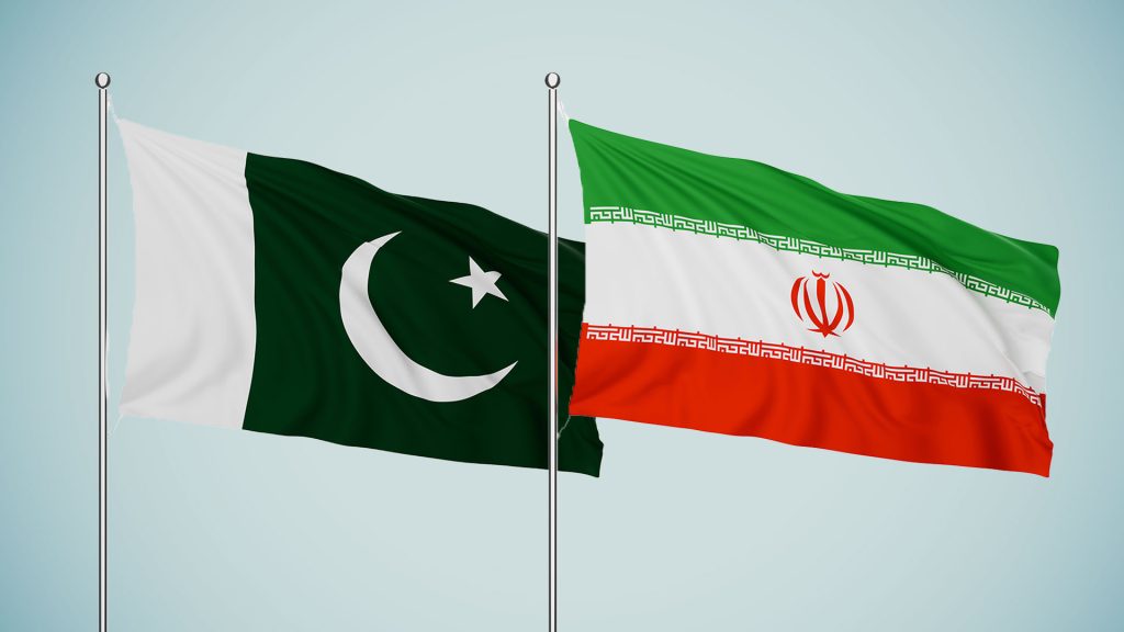 وفد إيراني سيتوجه إلى إسلام آباد لإجراء محادثات وفق النقاط العشر