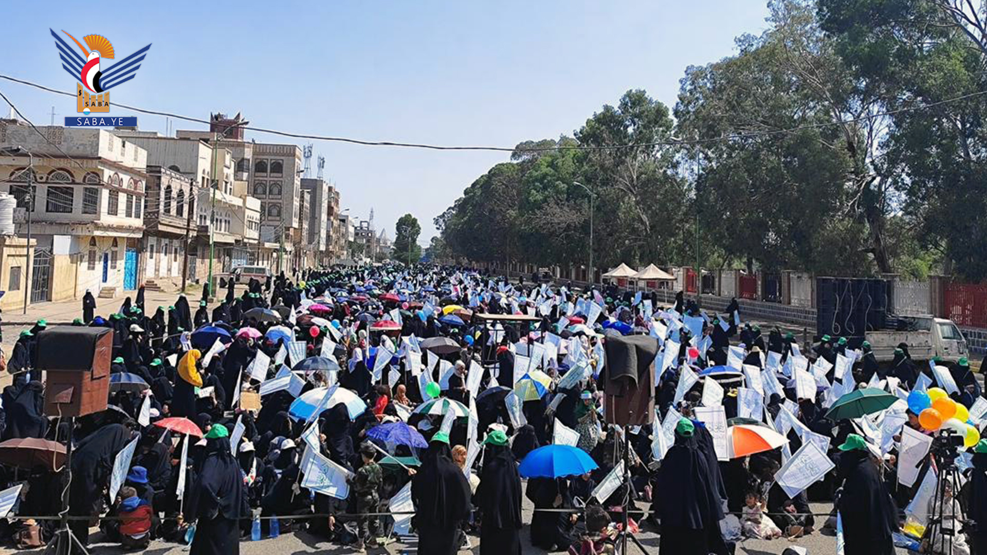 مسيرة حاشدة لحرائر أمانة العاصمة بذكرى يوم الولاية