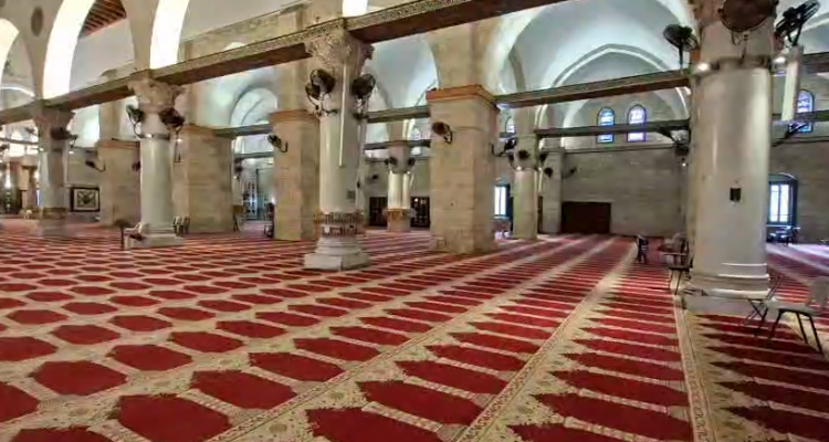 باحث يحذر من استغلال الحرب على إيران لإغلاق المسجد الأقصى وفرض واقع جديد خلال رمضان