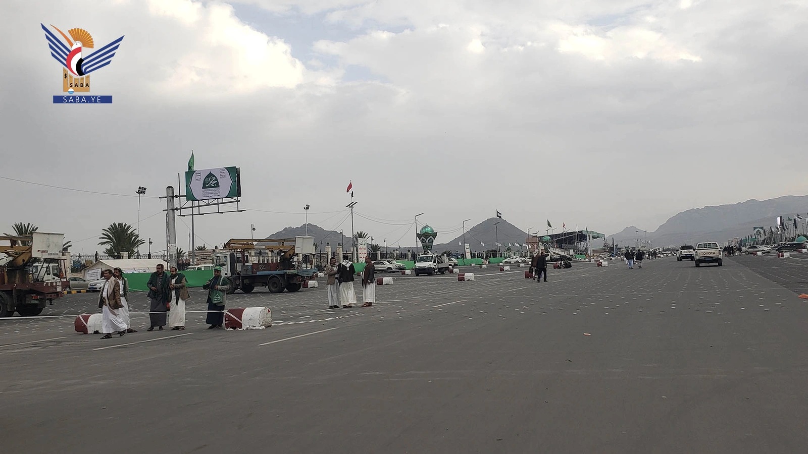 استكمال التجهيزات للفعالية المركزية بذكرى المولد النبوي بميدان السبعين