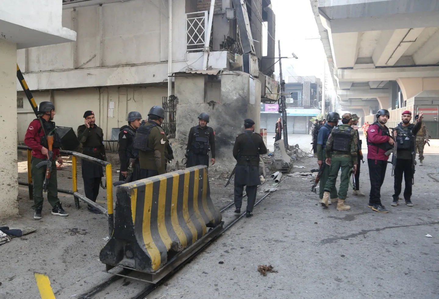 طالبان تعلن مقتل 9 أطفال في هجوم باكستاني على إقليم خوست الأفغاني