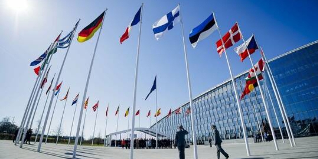 روسيا: مستعدون لكافة سيناريوهات مواجهة "الناتو" في أوكرانيا