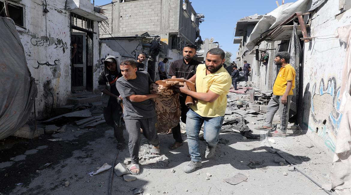 13 شهيدا في قصف العدو الإسرائيلي شمال وجنوب قطاع غزة